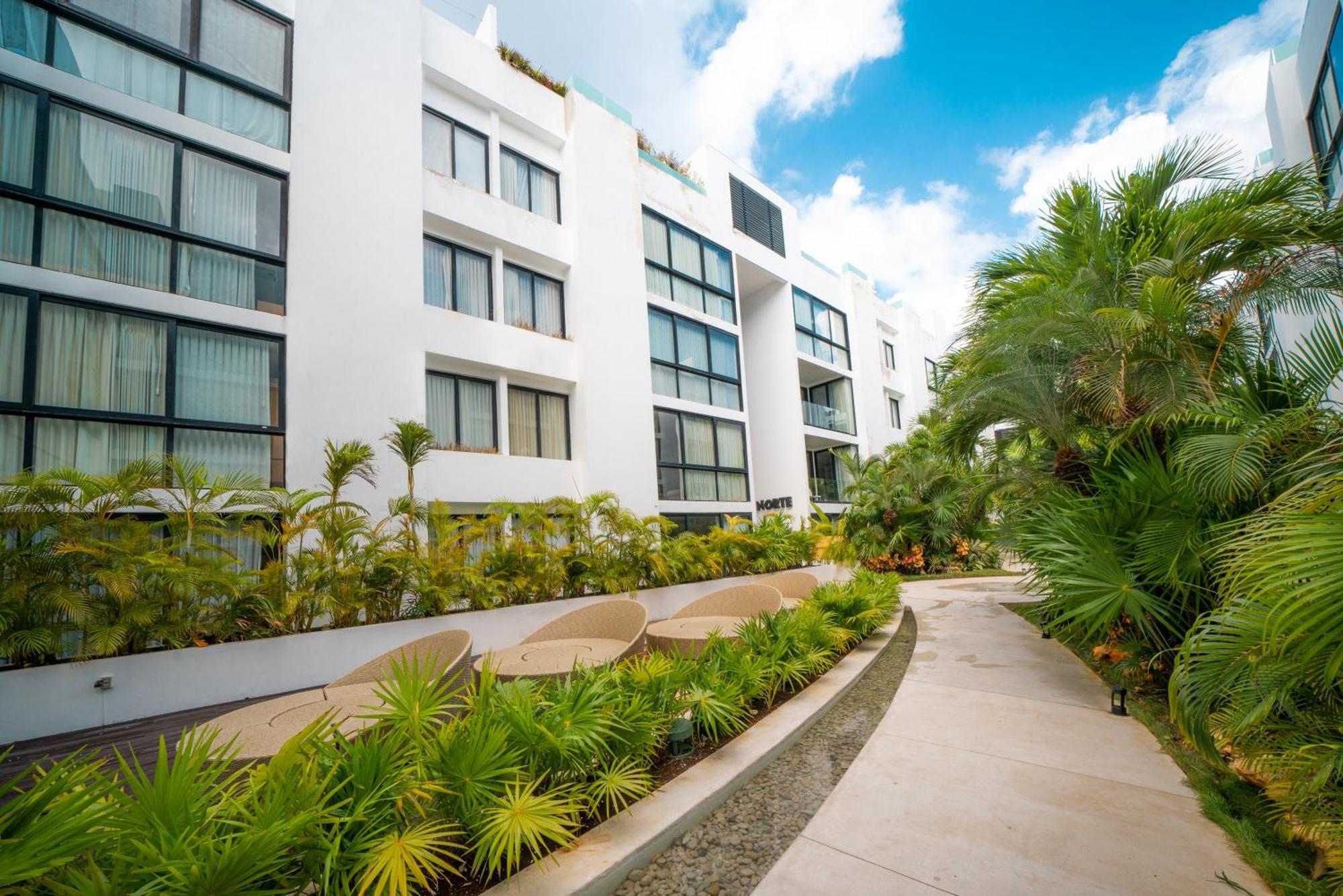 2 Bedroom With Pool In The Center Of - Anah Playa * Playa del Carmen